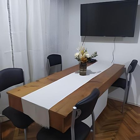 부에노스아이레스 Apartamento Comodo Para 3 En Recoleta 아파트 외부 사진